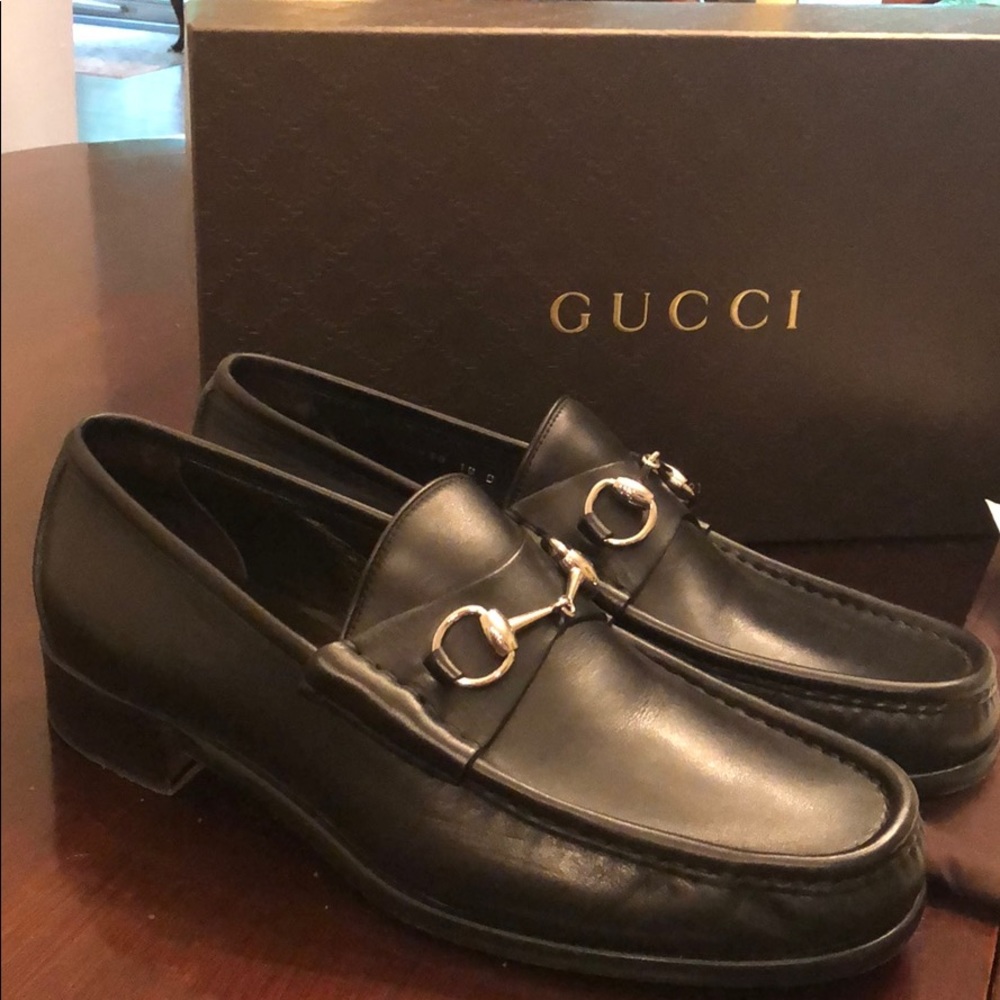 Men's Gucci loafers. Size 10D